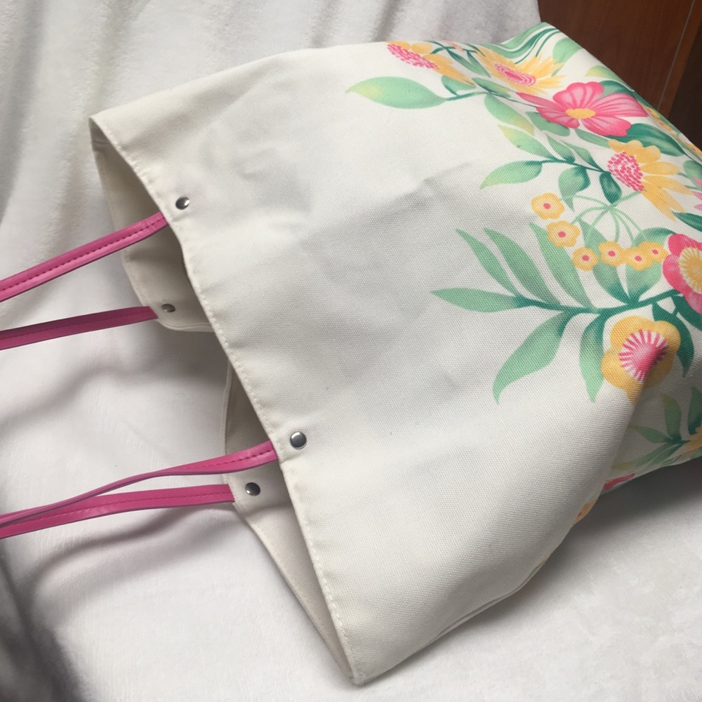 Spring/Summer Floral Canvas Tote - Picture 2 of 6